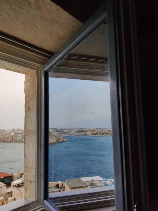 Cove 532 By Savynomad Harbour Residences Wow View Valletta Exterior photo