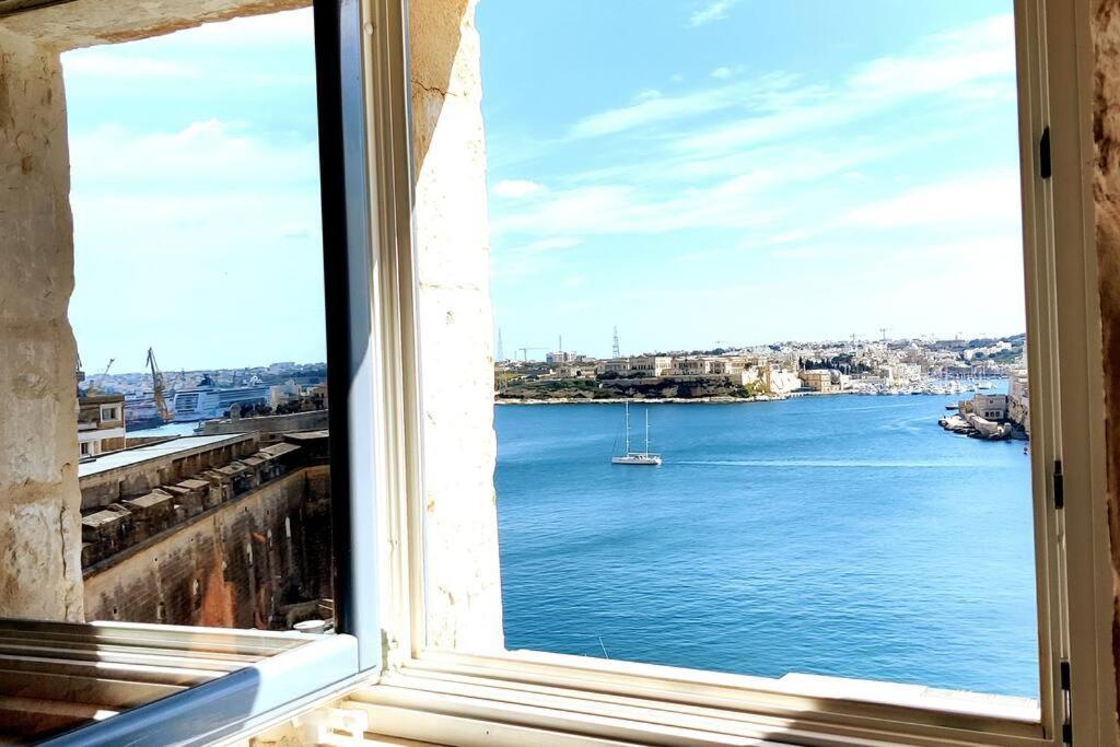 Cove 532 By Savynomad Harbour Residences Wow View Valletta Exterior photo
