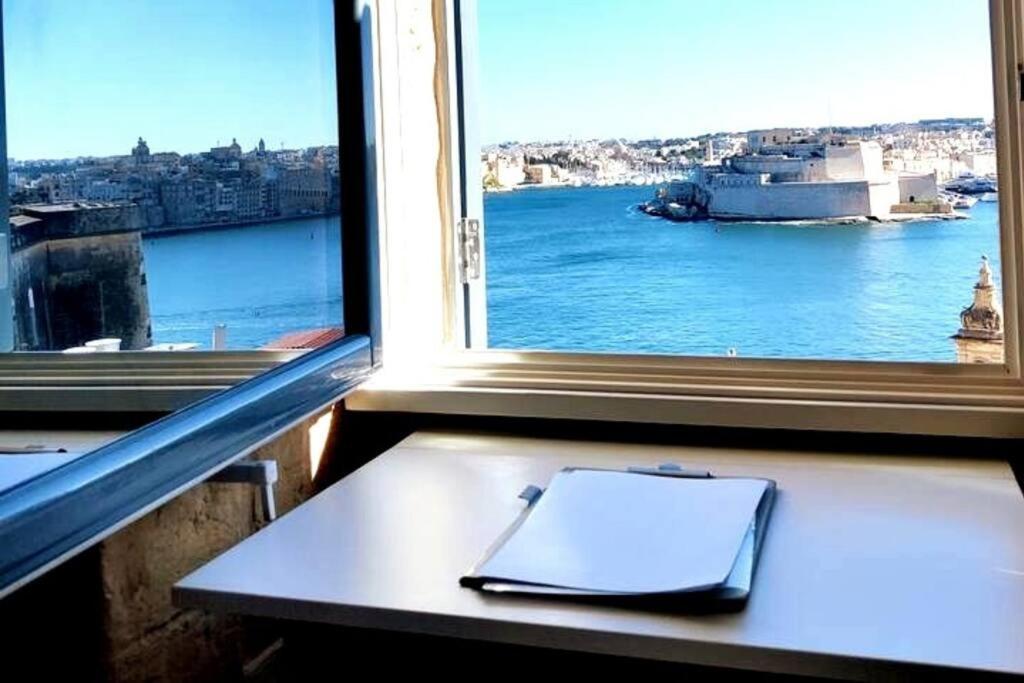 Cove 532 By Savynomad Harbour Residences Wow View Valletta Exterior photo